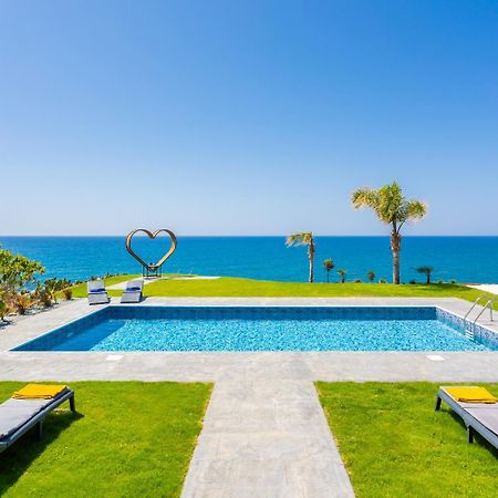 Villa Beach Heaven Pomos Exteriör bild