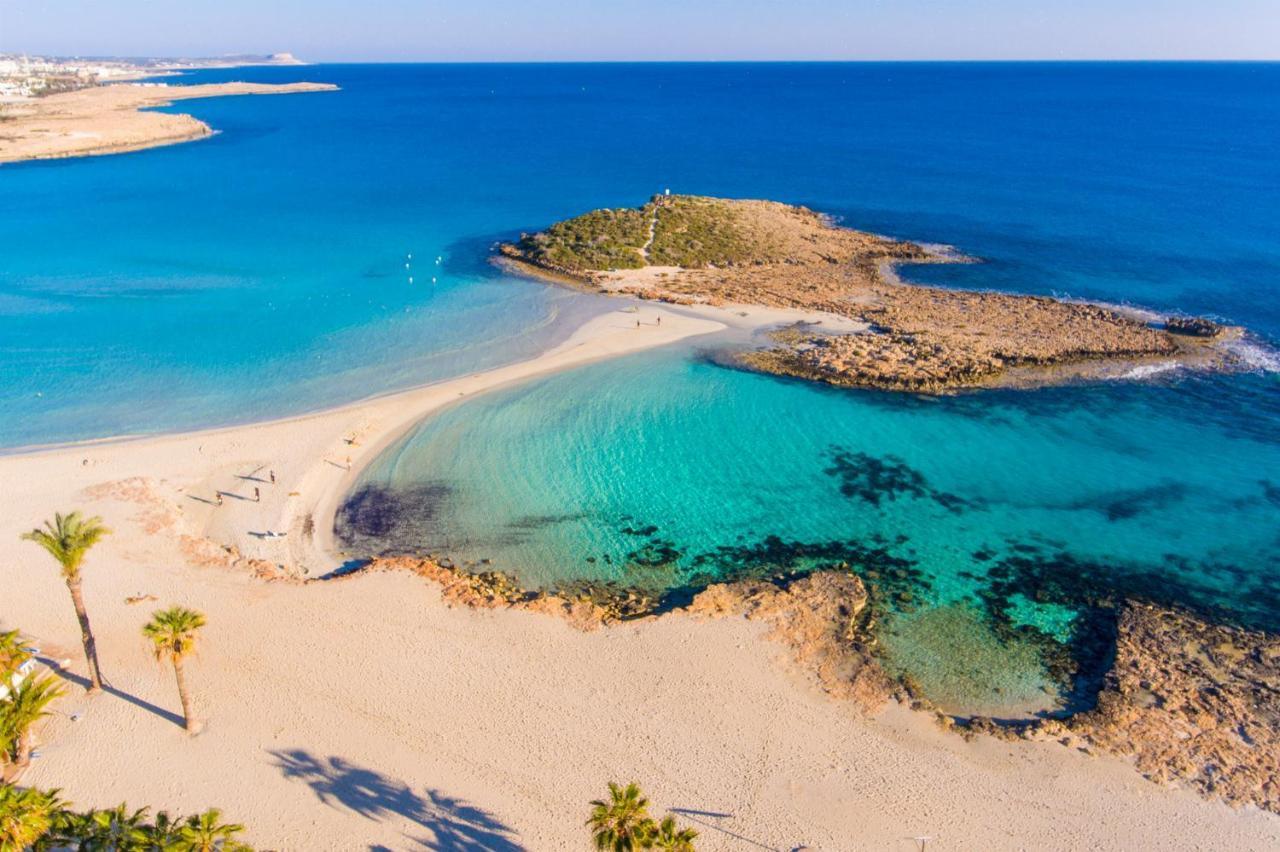 Villa Beach Heaven Pomos Exteriör bild